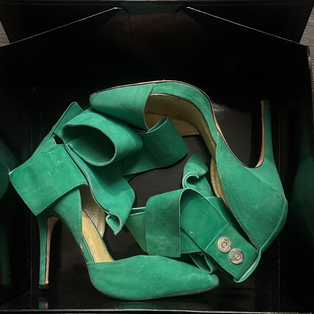 Green Suede Bow-Accent Stiletto Heels